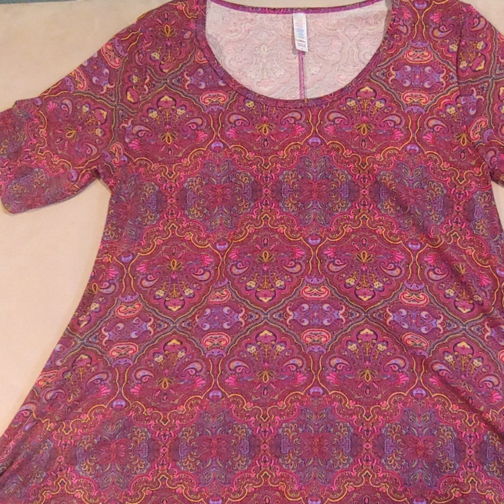 Lularoe Perfect T
